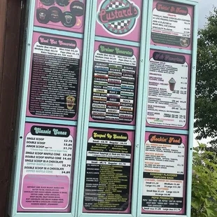 So many ice cream flavor choices!