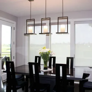 Hunter Douglas Alustra® PowerView® Screen Shade with Square Cassette