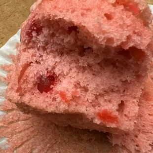 Check the real pieces of cherries inside.