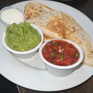 Chicken Quesadilla was juicy and yum! that freshly made Guac was amazing!
