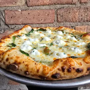Florentine White Pizza