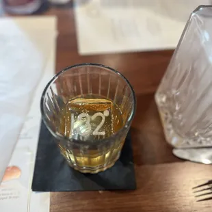 Love love love the logo ice cube (large and clear the way it should be)