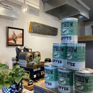 Cutbow reusable coffee cans