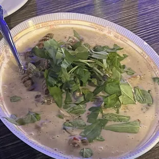 Snails in coconut sauce
