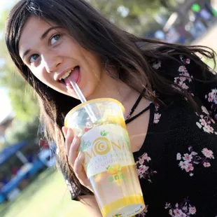 Bomb Lemonade! Gosh this is so good!