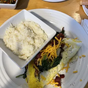 Omelette You Build with grits