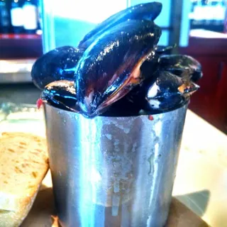 Fresh Penn Cove Mussels