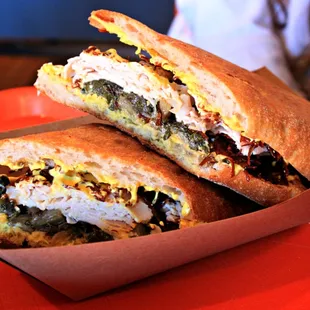 Greens Shallot Sandwich with Turkey