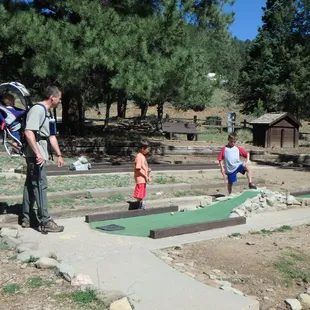 Mini golf