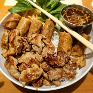 Dinner@Cuu Long Vietnamese Rest 8/23/2024.This place was packed last eve! I ordered my Fave,Vermicelli,BBQ Pork &amp; Spring Roll. $20.00,Yikes!