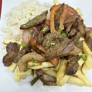 Lomo Saltado