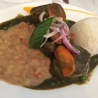 Beef Stew with White Canary Beans / Frjoles con Seco*