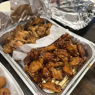 chicken wings, chicken, food, bbq wings, chicken wings and fried chicken, fried chicken wings, poultry, fried chicken, bbq chicken