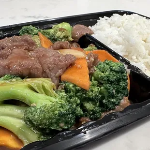 Lunch Beef and Broccoli
