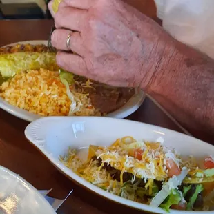 Carmen&apos;s Enchilada &amp; Taco plate