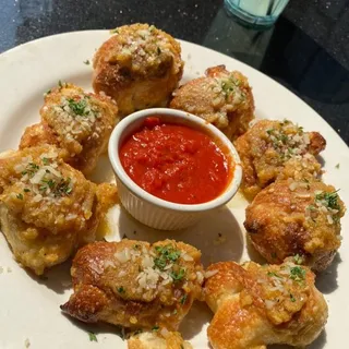 Vegan Garlic Knots