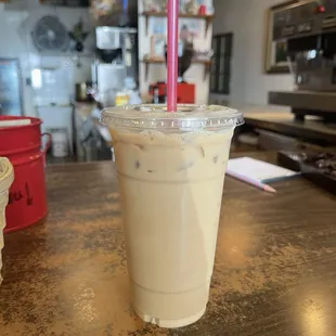 Iced vanilla latte