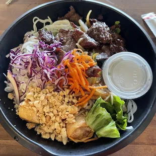 Banh Song Noodle Salad with beef