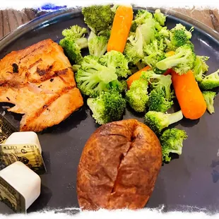 Salmon with Baked Potato and Broccoli &amp; Carrots.