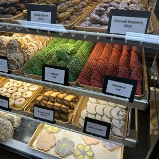 dessert, food