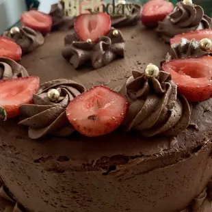 Custom White Cake with Chocolate Buttercream Frosting, Fresh Strawberries &amp; Gold details