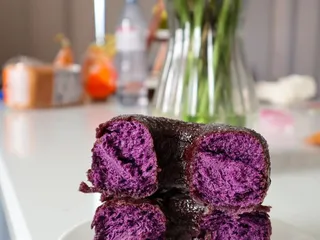 Everglazed Donuts & Cold Brew