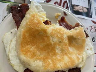 Colonial Cafe