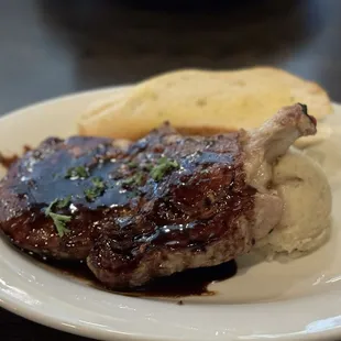 Pork chop with balsamic glaze and mashed potatoes