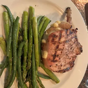 Gouda stuffed pork chop
