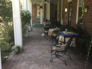 Azalea Manor Bed & Breakfast