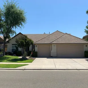 443 Coventry Ave, Clovis, CA, 93611 $2,195/month $2,200 security deposit