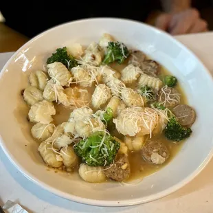 Gnocchi con Sausage (added 2 shrimp)