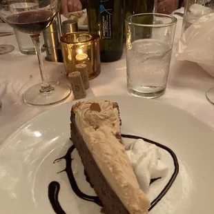 Peanut butter chocolate cheesecake