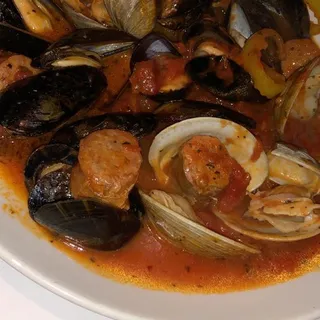 Clams and Mussels Livornese