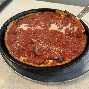 Chicago Style Deep Dish Cheese Pizza (Large 14&quot; Large Stuffed Pizza)