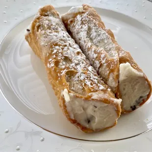 LOVE the #cannoli here at D'Aleo Italian Deli. Italian pastry consisting of fried pastry dough w/sweet, creamy ricotta &amp; chocolate chip.