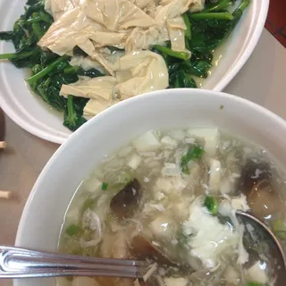 51. Seafood Tofu Soup