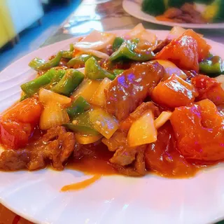 195. Beef with Tomato Chow Mein