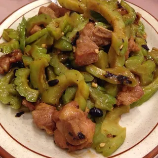 219. Bitter Melon Spare Rib Chow Mein HK Style