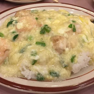 18. Scrambled Eggs with Prawn Special
