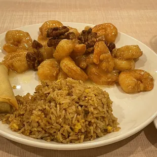 Honey Walnut Shrimp, egg roll