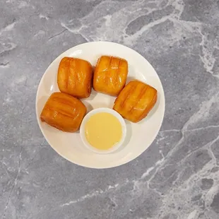 APPETIZER Fried Steamed buns  Chinese steamed Mantou fried.(4)