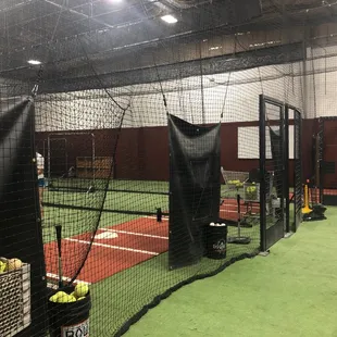 Indoor softball &amp; baseball cages