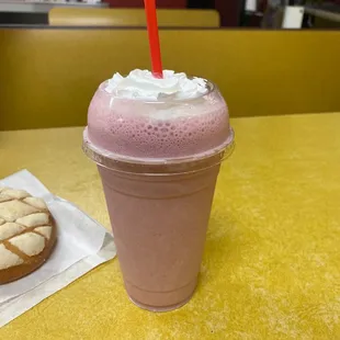 strawberry banana smoothie with real fruit