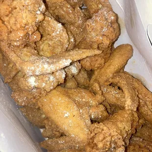 Just look at it Mann