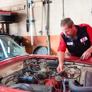 D &amp; K Automotive