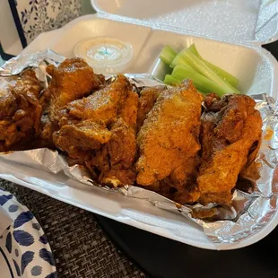food, fried chicken, fried chicken wings, chicken wings and fried chicken, chicken wings, bbq wings, chicken, poultry, bbq chicken