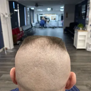 Skin tight military flattop.