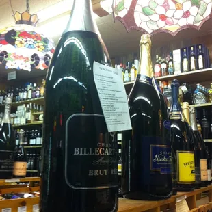 Yes, it's real champagne