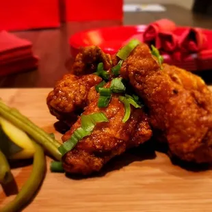 bbq wings, fried chicken wings, chicken wings, food, poultry, chicken wings and fried chicken, fried chicken, chicken, bbq chicken